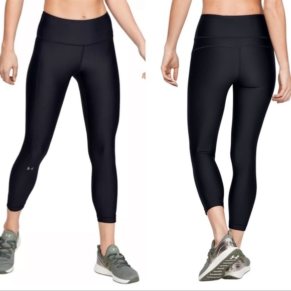 NWT Under Armour Black HeatGear Compression Leggings sz Medium - Picture 1 of 12